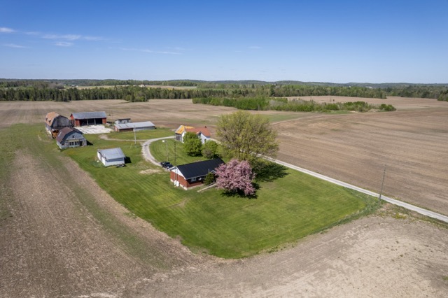 1998 South Mcnaughton Road West, Renfrew, Ontario    - Photo 2 - RP6847320871