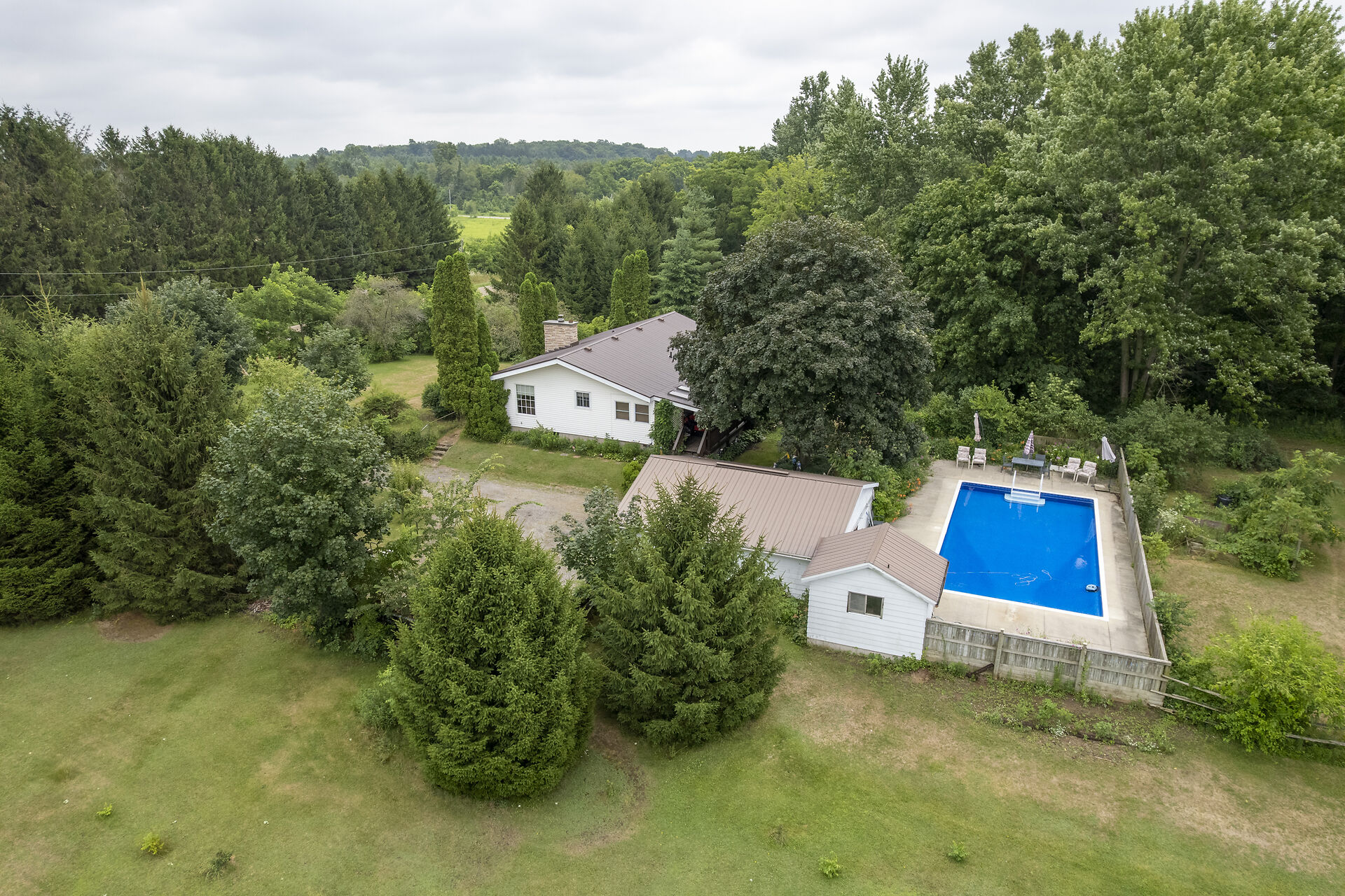 23891 Sutherland Road, Strathroy-Caradoc, Ontario    - Photo 4 - RP741328910