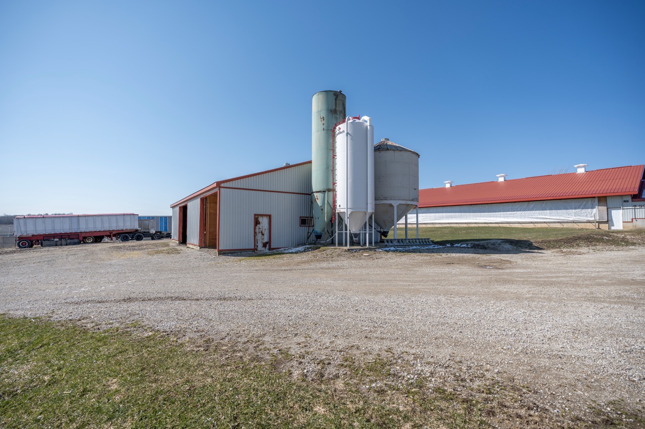 737 Concession Rd 12 E, Mildmay, Ontario    - Photo 10 - RP5743452869