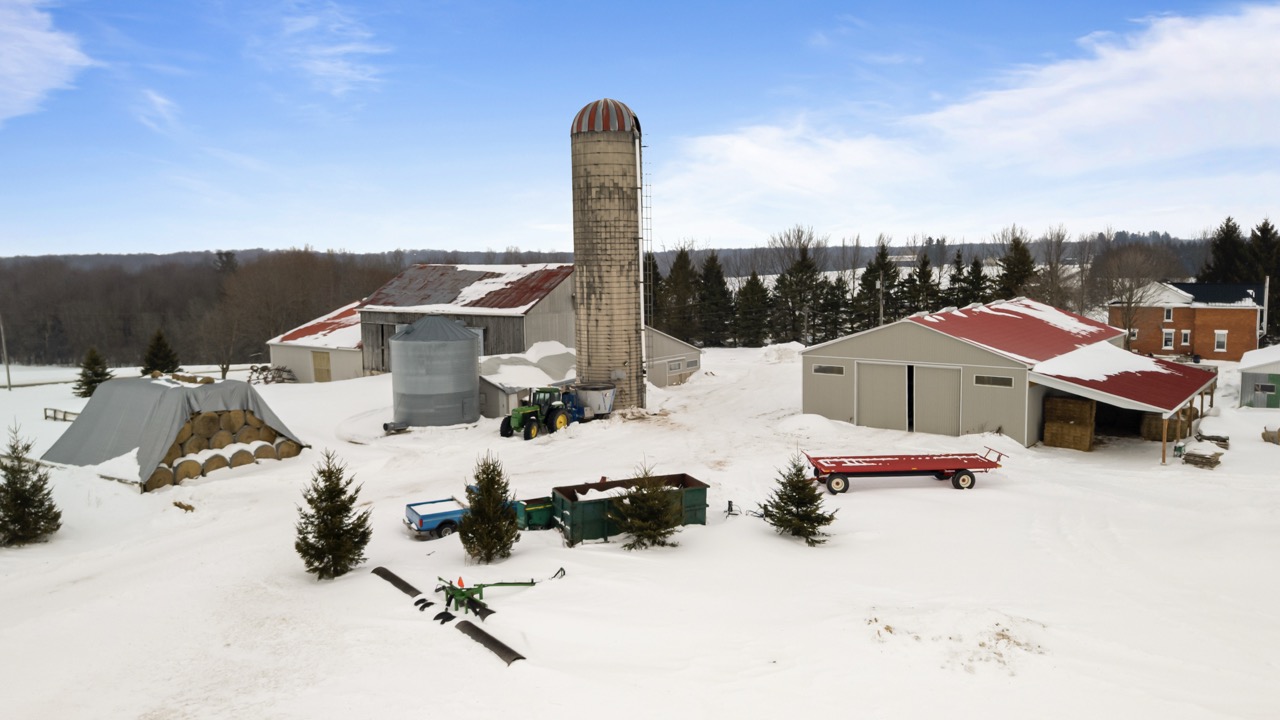 5205 13 Line, Harriston, Ontario    - Photo 8 - RP7040110884