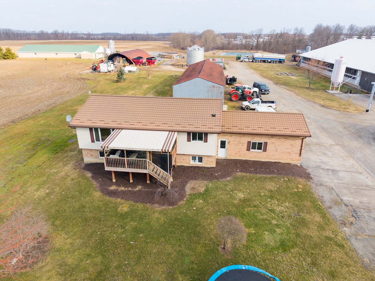7645 Range Road 1, Smithville, Ontario    - Photo 10 - RP9549187326