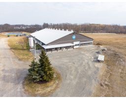 7645 Range Road 1, Smithville, Ontario