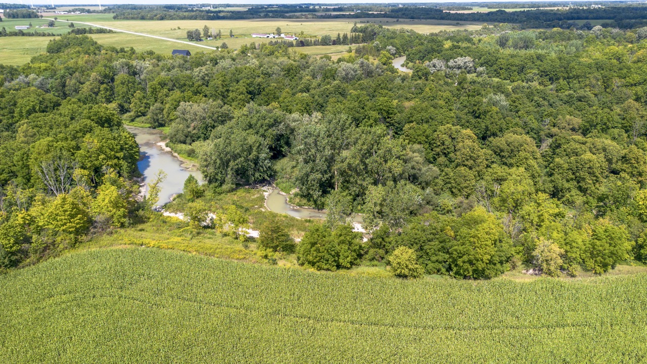 26523 Poplar Hill Rd, Parkhill, Ontario    - Photo 13 - RP513250874