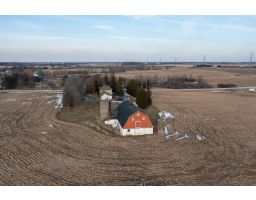 25739 Poplar Hill, Denfield, Ontario