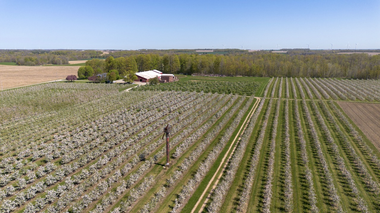 1355 Ausable Road, Arkona, Ontario    - Photo 1 - RP9140738261