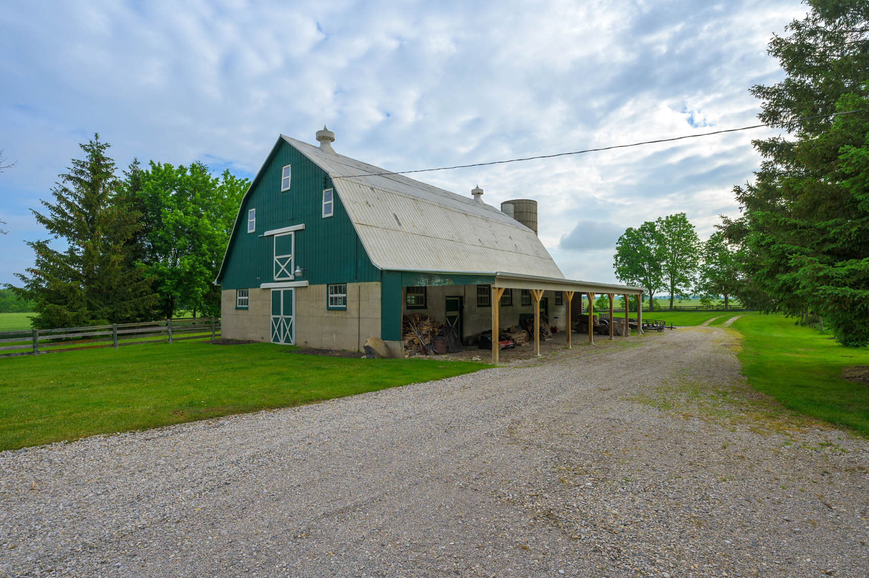 13700 Nine Mile Road, Ilderton, Ontario  N0M 2A0 - Photo 7 - RP4050687459