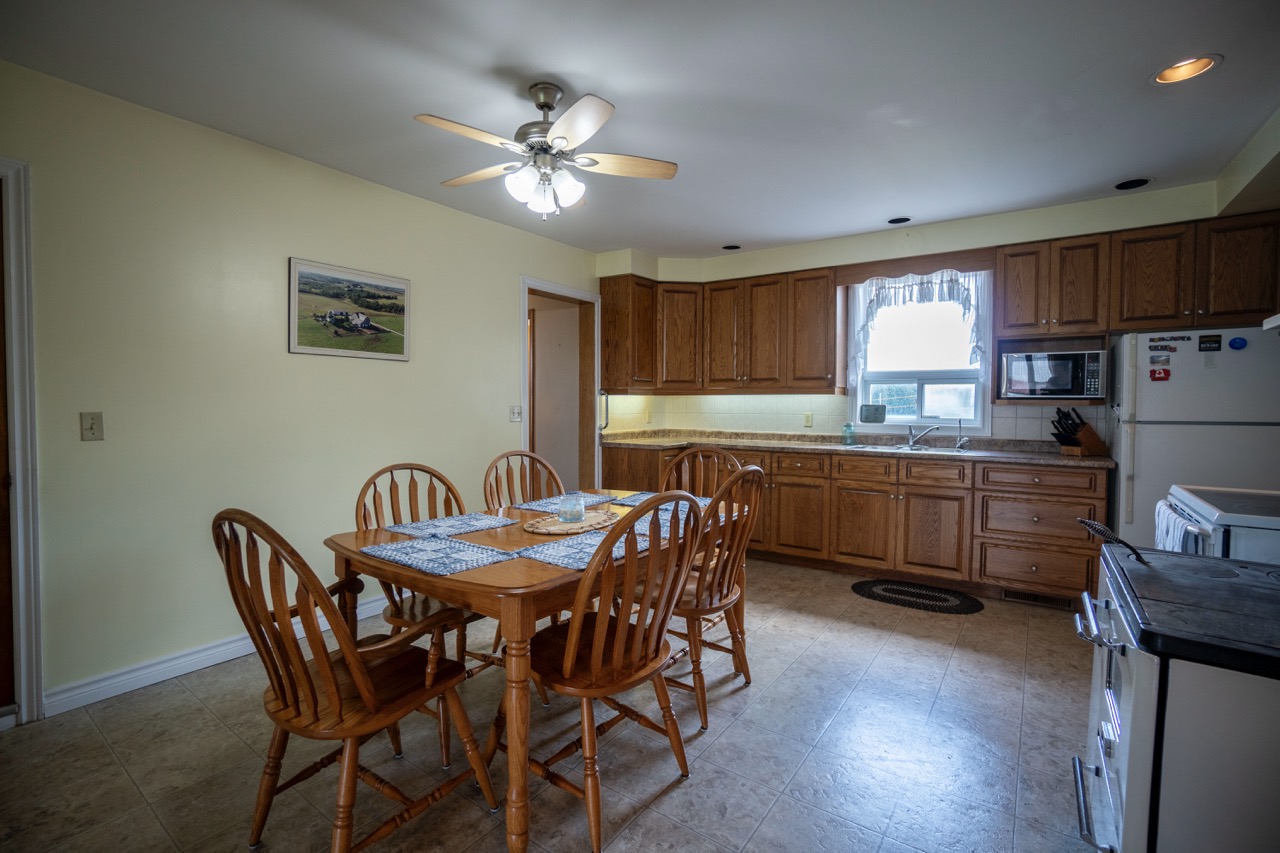 9744 Baseline Road, Mount Forest, Ontario  N0G 1M0 - Photo 42 - RP6977721126