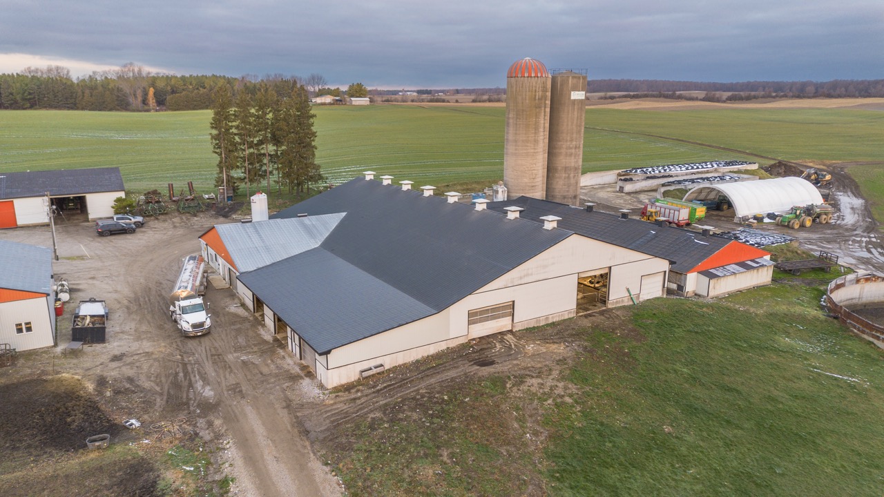 38152 Hawkins Rd, Auburn, Ontario    - Photo 14 - RP139954239