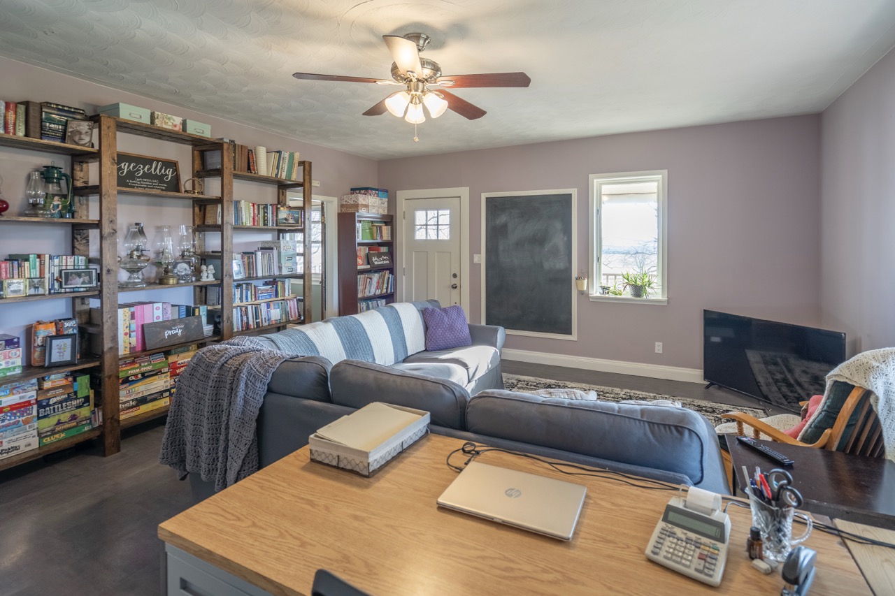 38152 Hawkins Rd, Auburn, Ontario    - Photo 37 - RP139954239