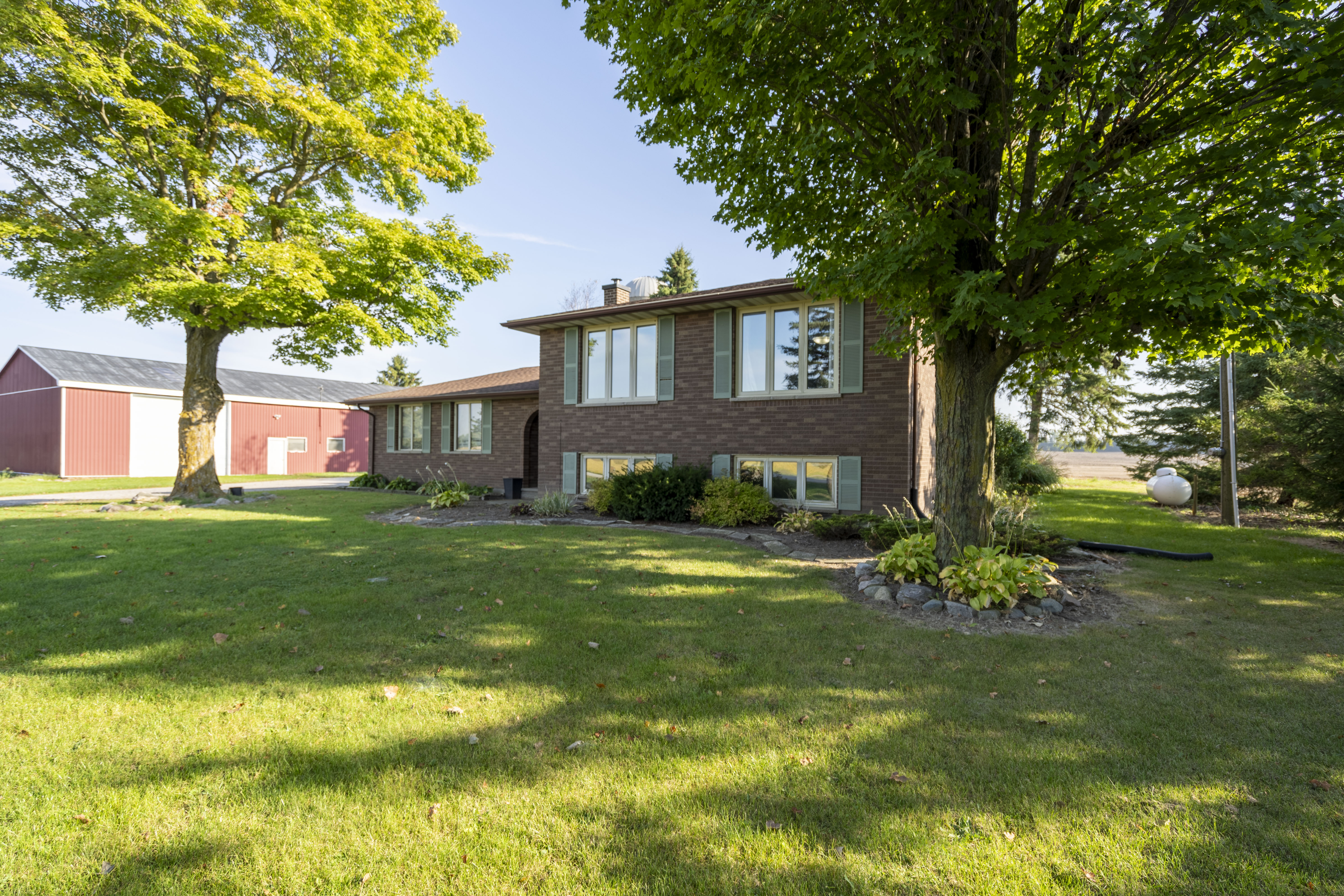 24734 Poplar Hill Road, Ilderton, Ontario    - Photo 24 - RP5809993876