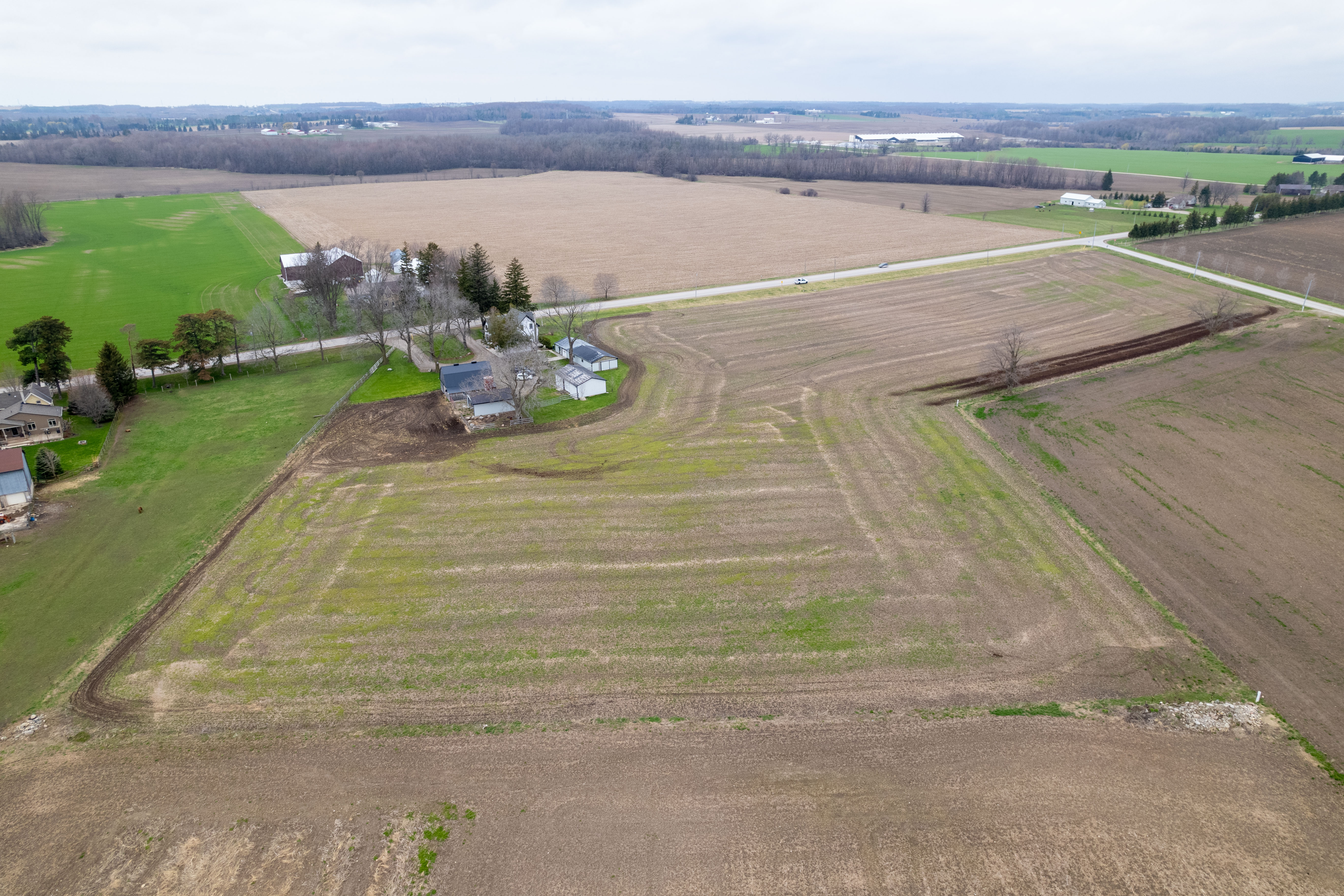 80332 Base Line, Clinton, Ontario  N0M 1L0 - Photo 2 - RP4035153546