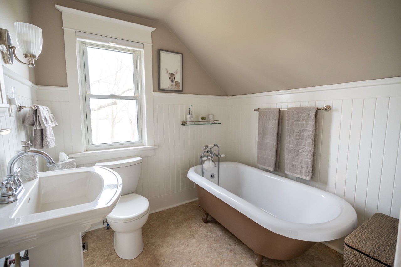 12675 Sixteen Mile Rd, Denfield, Ontario    - Photo 15 - RP4017114027