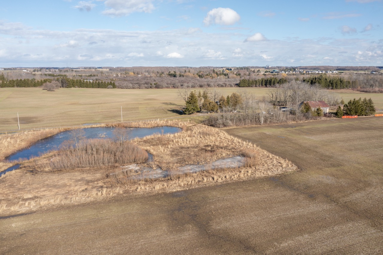 12675 Sixteen Mile Rd, Denfield, Ontario    - Photo 6 - RP4017114027