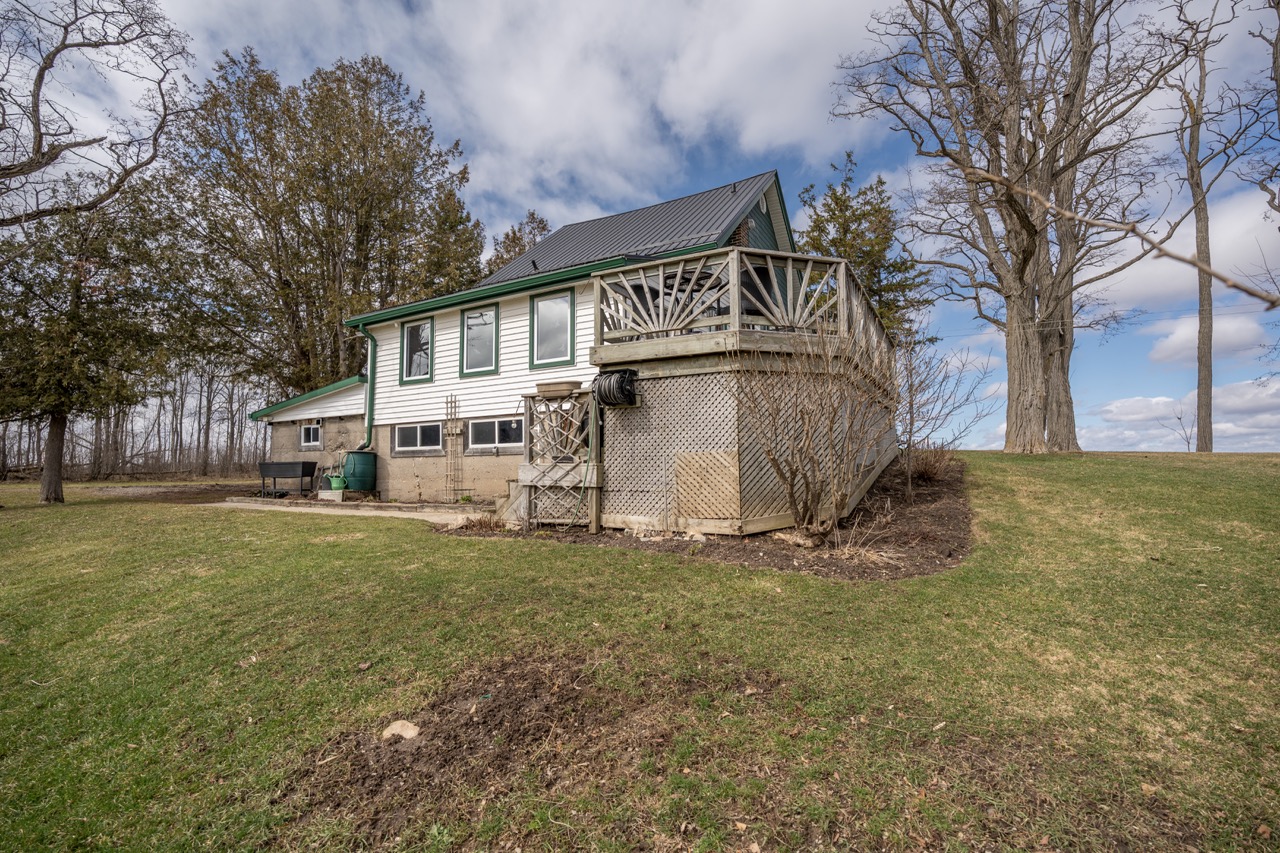 12675 Sixteen Mile Rd, Denfield, Ontario    - Photo 9 - RP4017114027