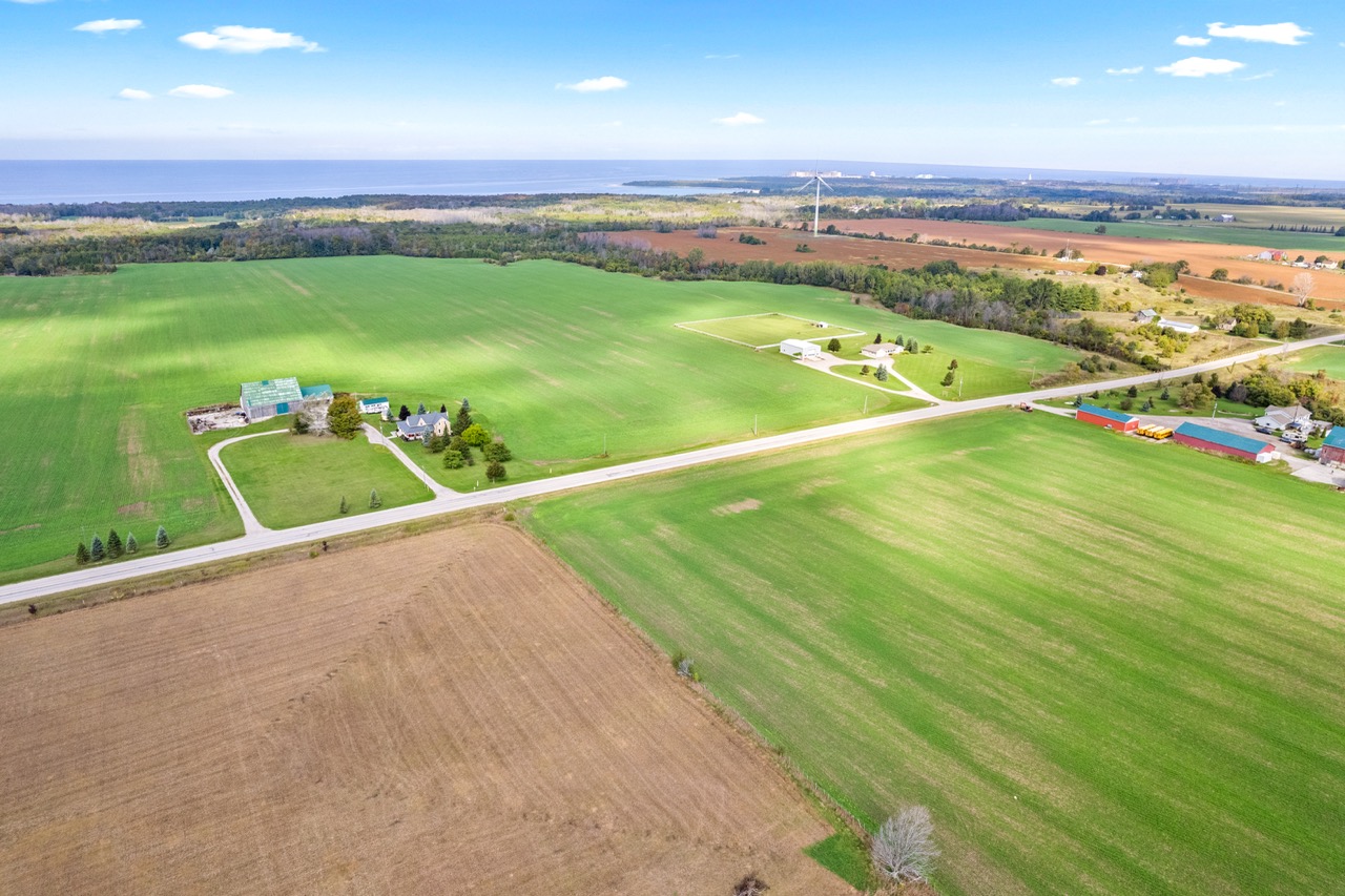 1041 Bruce Road 23, Kincardine, Ontario    - Photo 2 - RP6289094514