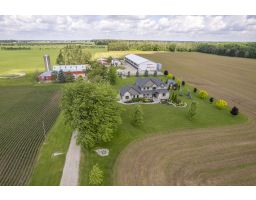 6928 Wellington Road 10, Mapleton, Ontario